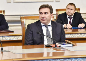 Забыв про обещания, молча ушёл: за что экс-министр здравоохранения Новосибирской области Хальзов получил повышение