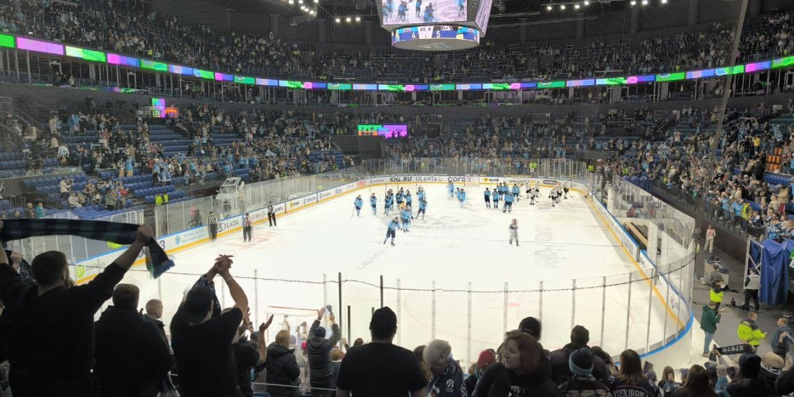 «Сибирь» уступила «Трактору» в матче КХЛ