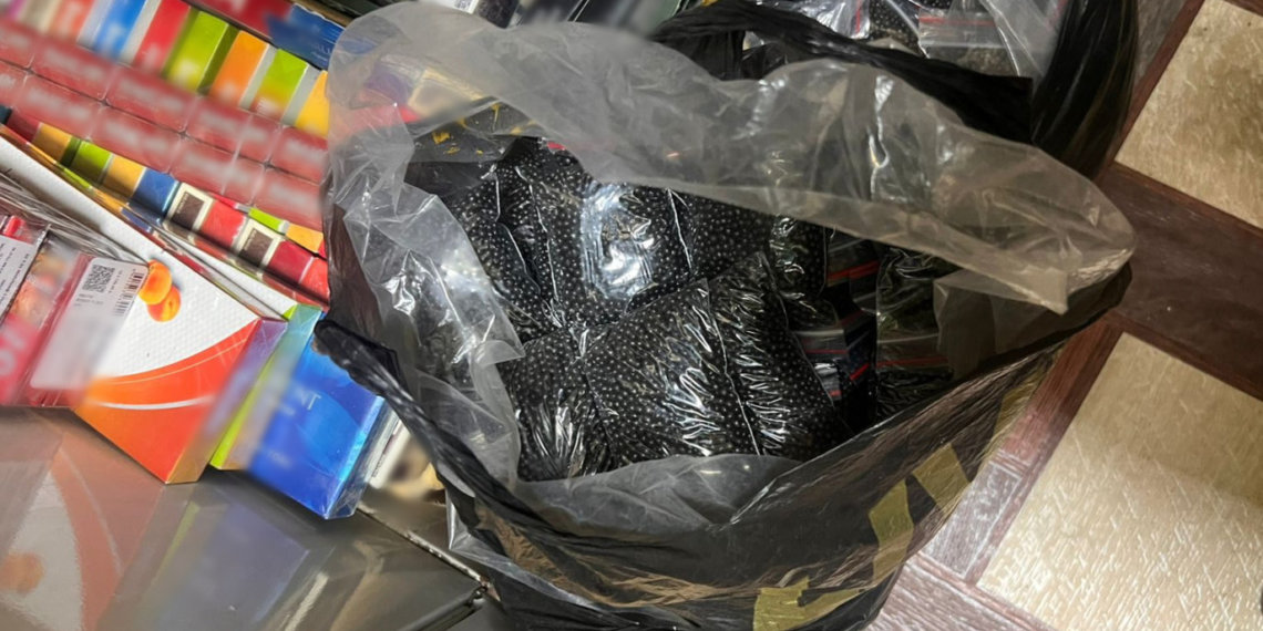 В Сибири изъяли крупнейшую партию насвая при помощи кокер-спаниеля