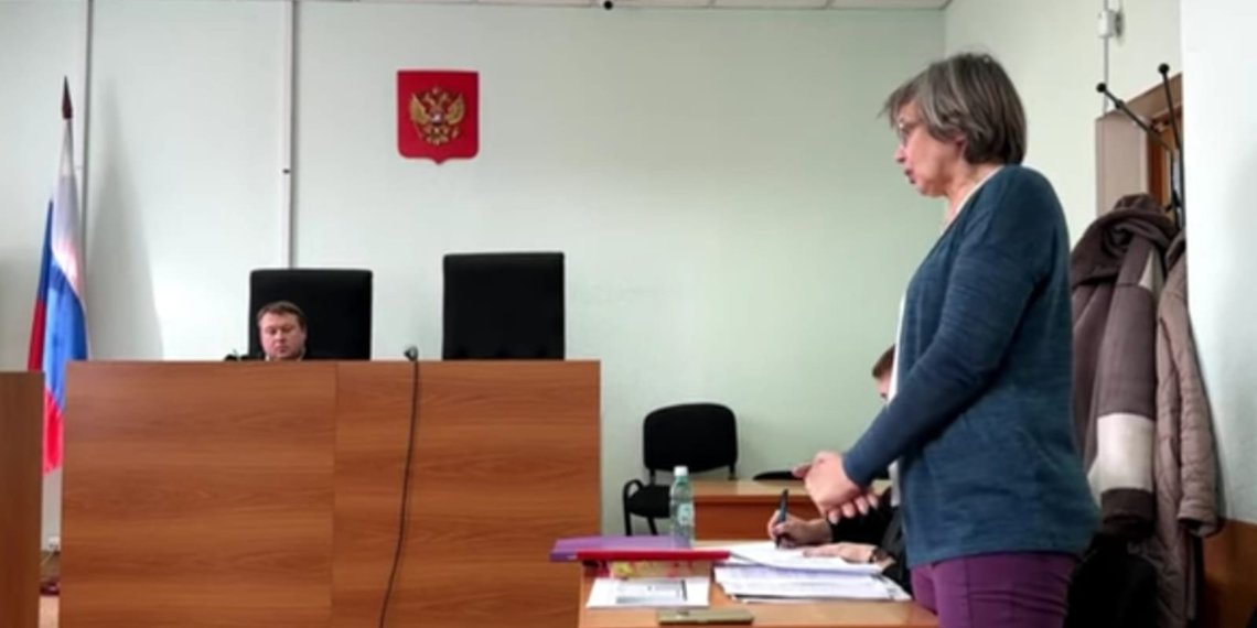 В Новосибирске суд оштрафовал депутата-иноагента Каверзину*