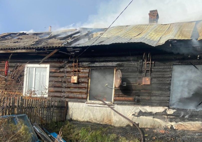 Взрыв газового баллона мог стать причиной гибели матери с детьми в Черепановском районе