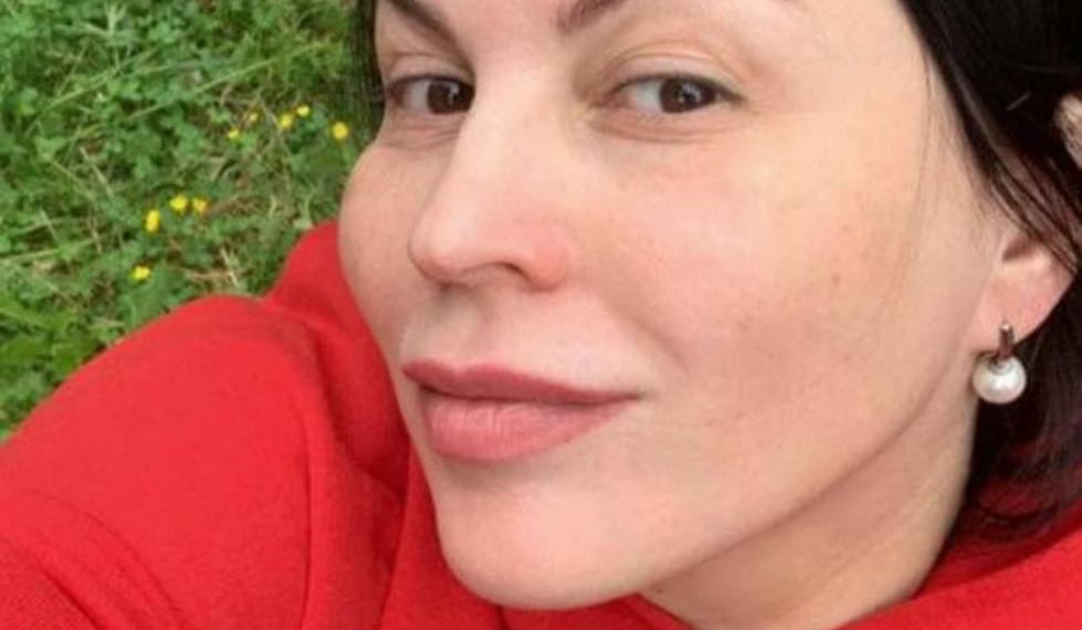 Российская журналистка скончалась в Узбекистане из-за отравления болотными газами