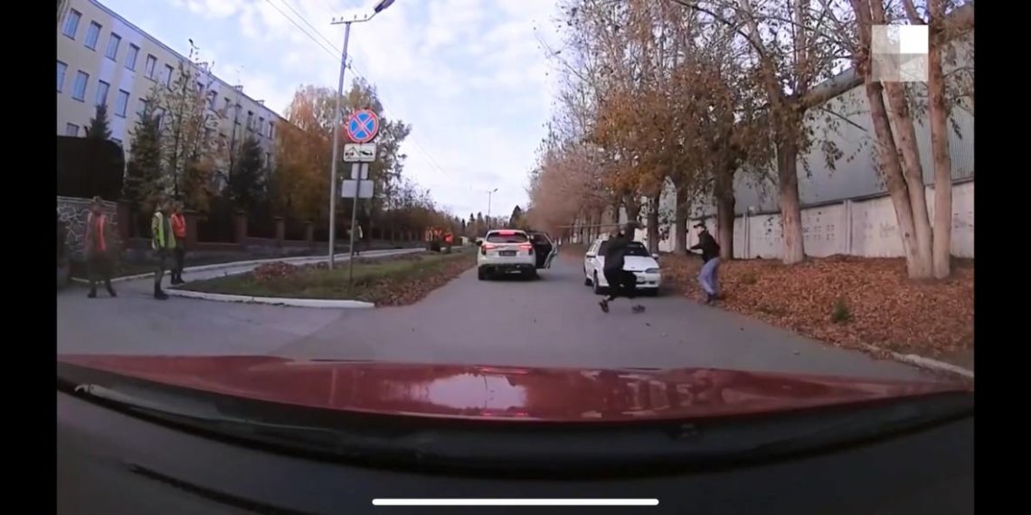 Вооружённые кавказцы избили прапорщика у стен Новосибирского военного института