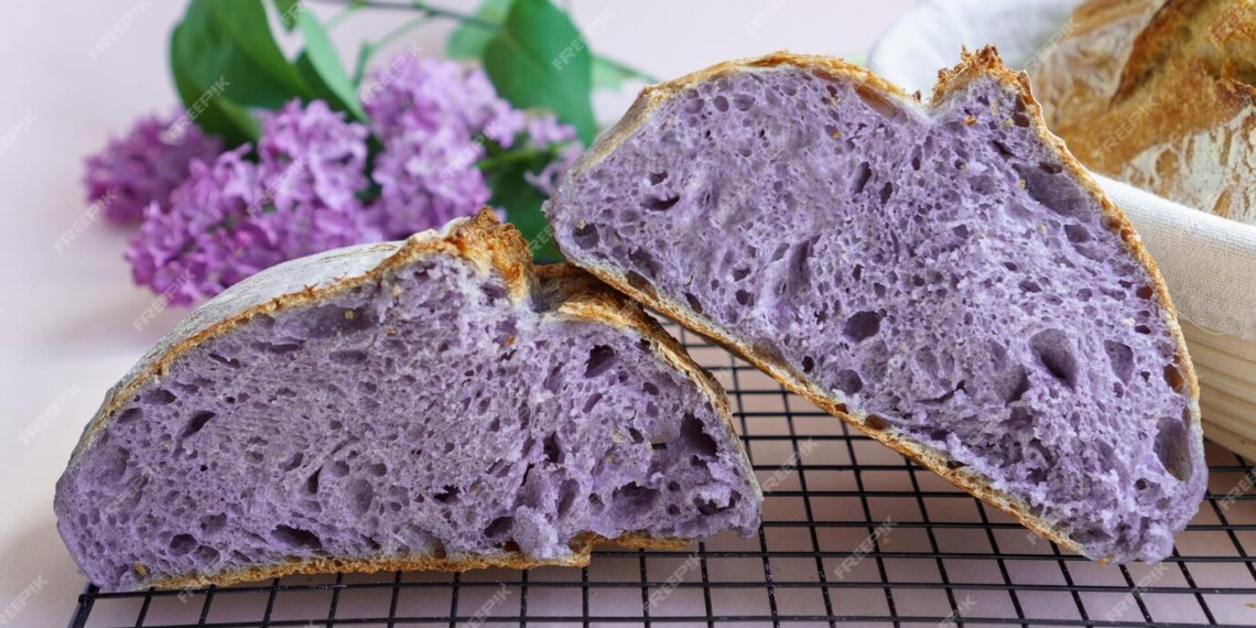 В Омске запускают производство фиолетового хлеба