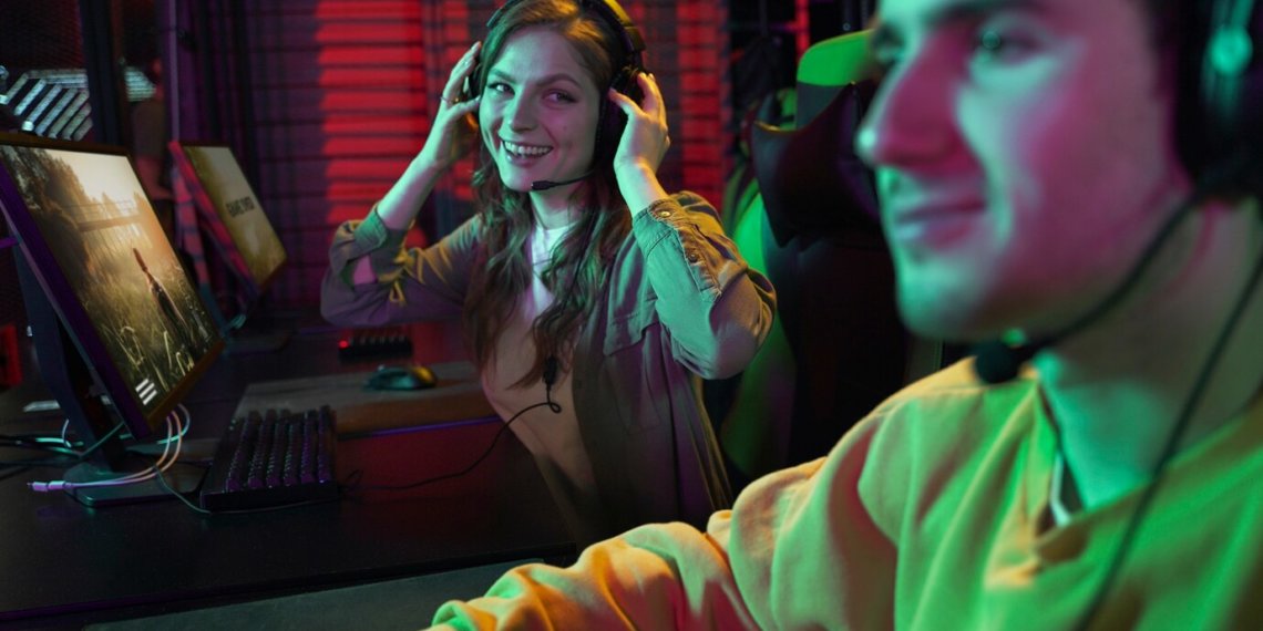 Новосибирскую геймершу обвиняют в краже и поджоге в Бурятии