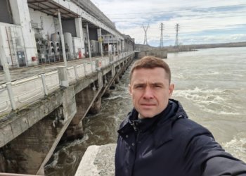 Александр Аксёненко высказался об аварии с фурой на дамбе ОбьГЭС