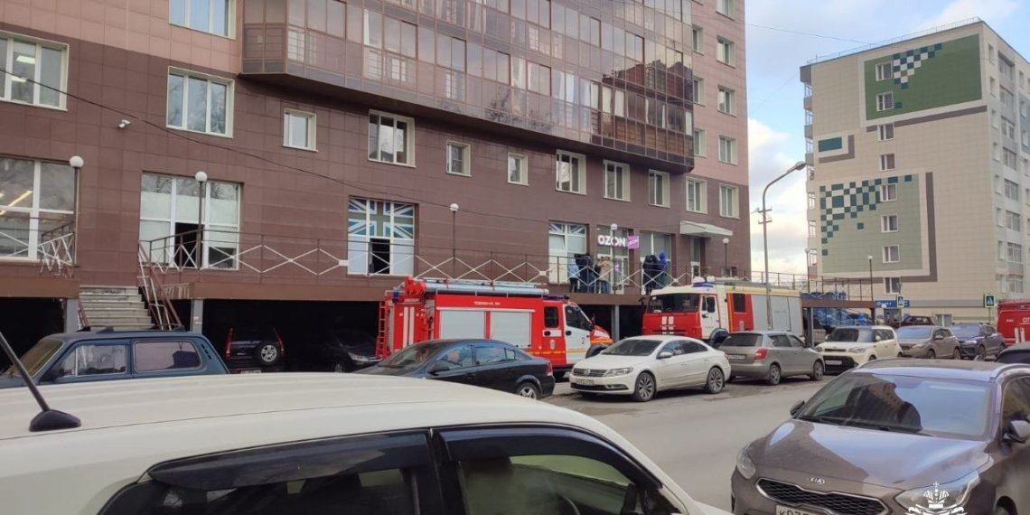 Частная школа загорелась из-за кулера в Новосибирске