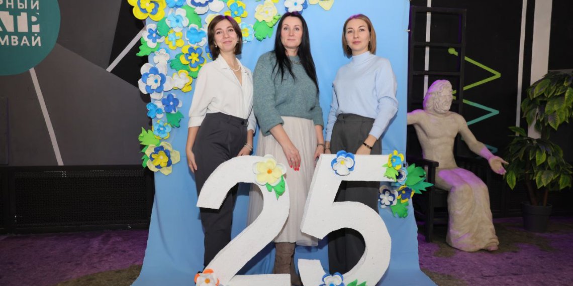 Центр социальной помощи семье и детям «Заря» отметил 25-летие