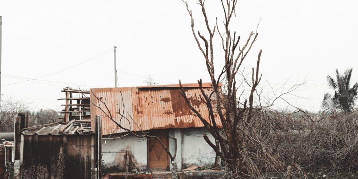 Дома для лишенных жилья сибиряков организовали после прокурорской проверки под Новосибирском