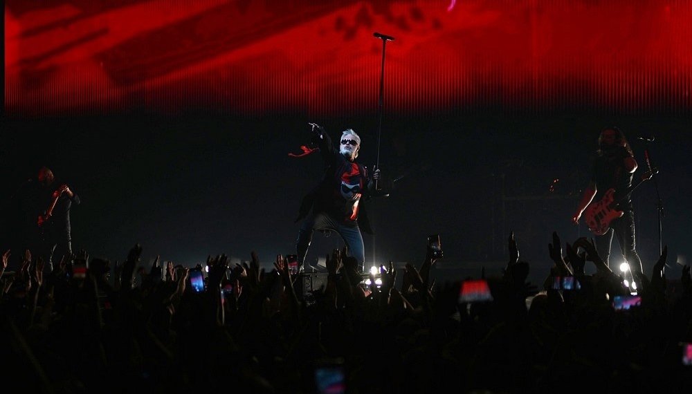 Фронтмен рок-группы «Алиса» ответил на хейт после отмены концерта в Новосибирске