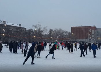 Самый большой каток Новосибирска откроют 29 ноября на стадионе «Спартак»