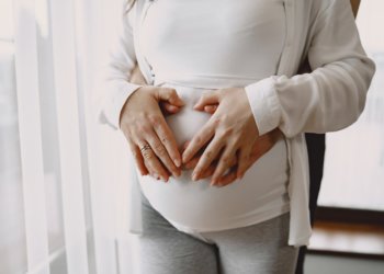 К родам годны: запущен контроль репродуктивного здоровья россиян