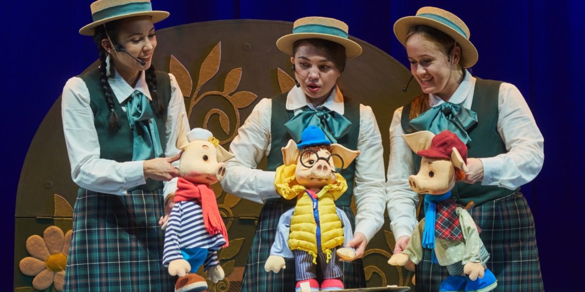 В театре кукол Новосибирска поселились три поросенка