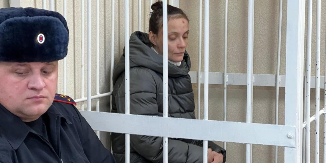 Обвиняемую в убийстве свекрови и попытке убийства сына сибирячку отправили в СИЗО