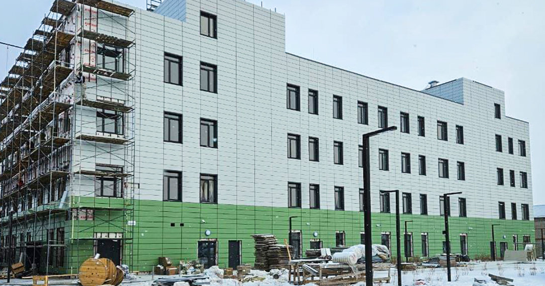 «Россети Новосибирск» построили электросети для новой поликлиники в Чулыме