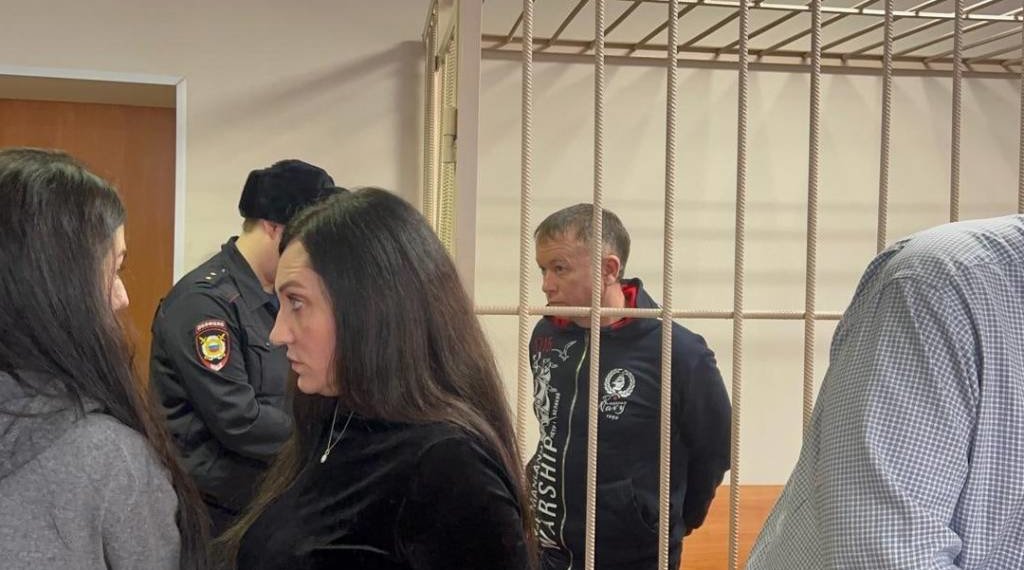 В Новосибирске суд арестовал имущество родственников экс-начальника УЭБиПК