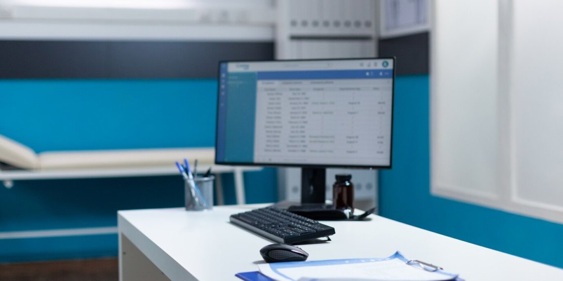 Под Новосибирском подрядчика оштрафовали на полмиллиона рублей за срыв строительства ФАП