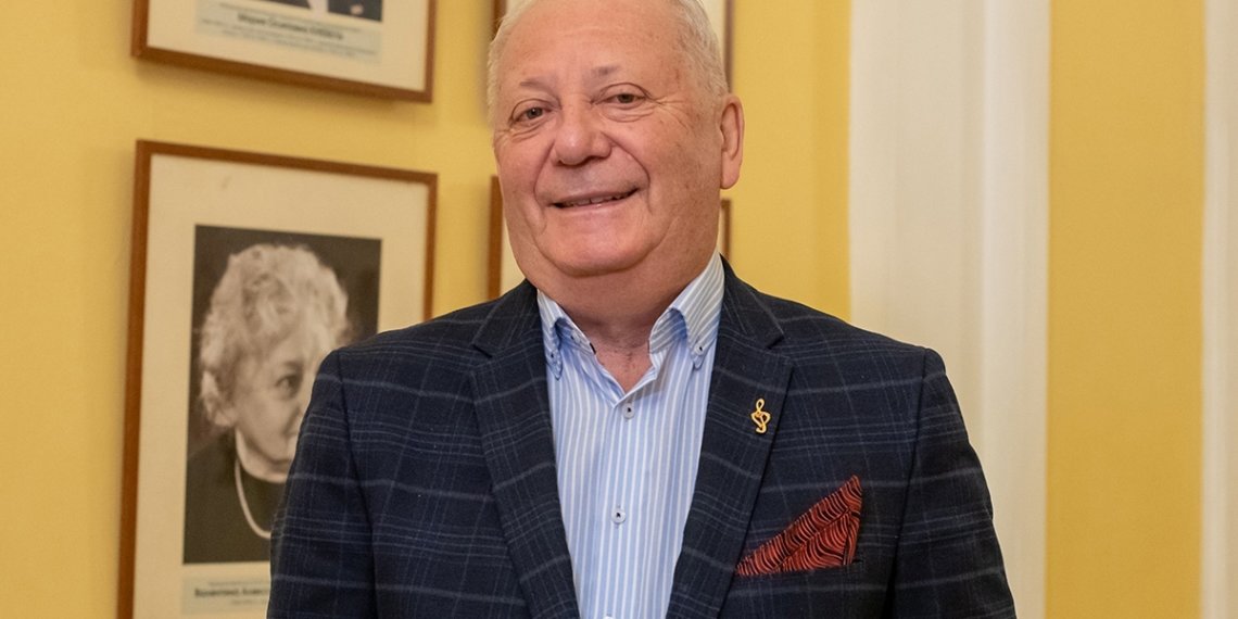 Леонид Кипнис покинул пост директора Новосибирского музыкального театра