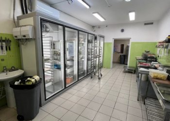 Кишечную палочку обнаружили в отеле Омской области после массового отравления