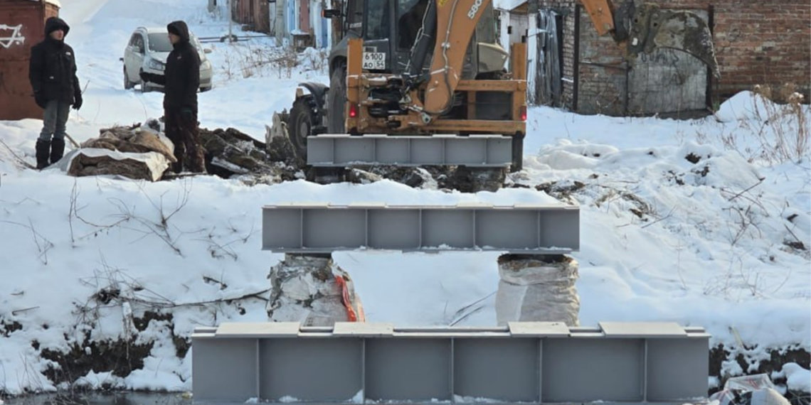 Пешеходный мост на Шапошникова отремонтируют к 25 декабря