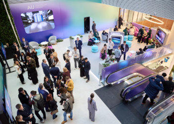 Сбер на AI Journey представил GigaDoc — мультимодальный диагностический ассистент