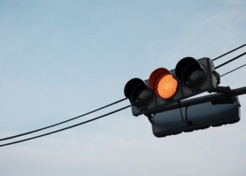 В Новосибирской области от дефицита солнца отключился светофор