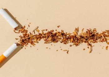 В четыре раза планируется увеличить штрафы за продажу вейпов и сигарет детям в России