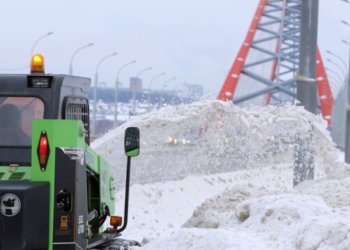 В Кировском районе Новосибирска ищут подрядчика для уборки улиц за 14 млн рублей