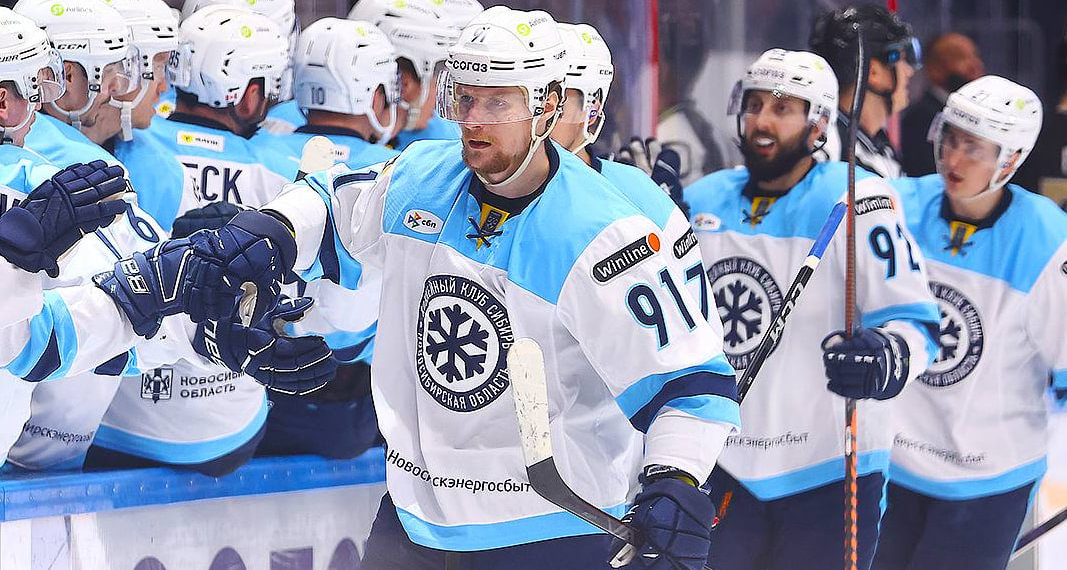«Сибирь» одержала победу над «Адмиралом» в матче КХЛ