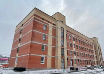 Забота о будущем: в Барабинске строят новую детскую поликлинику