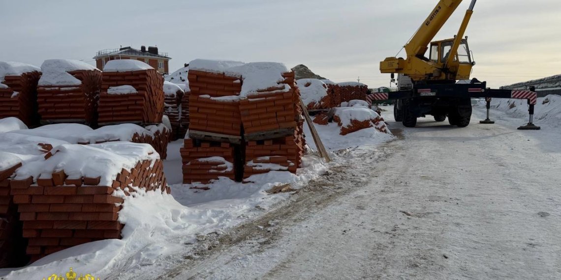 Замгубернатора Новосибирской области получил представление за долгое строительство школы