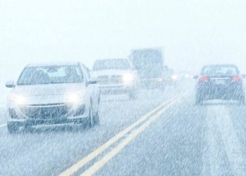 Новосибирцев предупредили о возможных рисках на дороге из-за непогоды