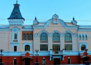 Гобой за 1 млн. рублей украли из алтайской филармонии