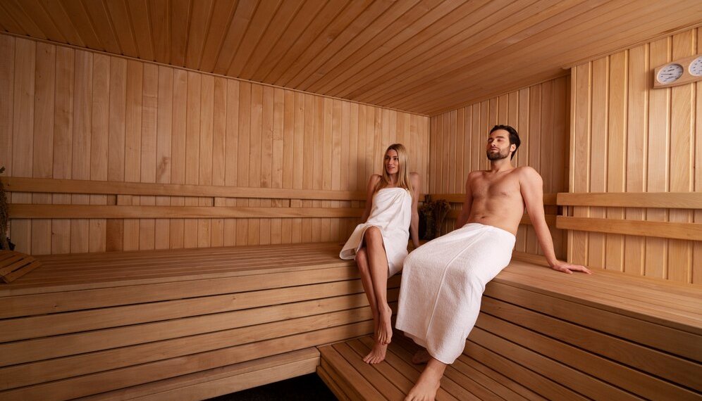 Поддали пару: в январе новосибирцы стали чаще строить бани