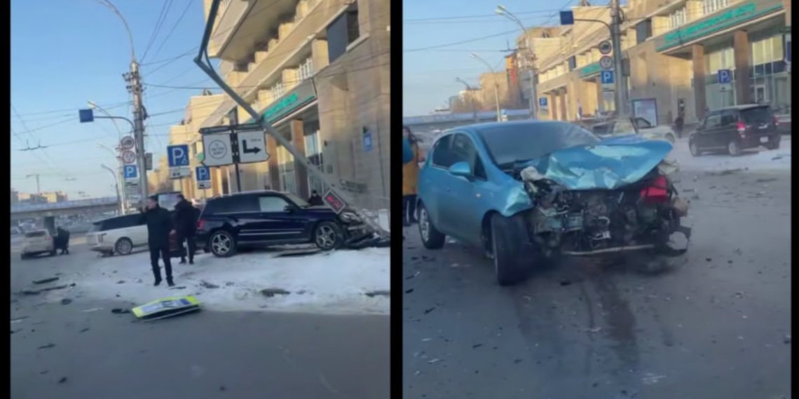 Три иномарки столкнулись на перекрёстке в Новосибирске