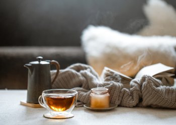 День горячего чая и праздник изумительных диких мужчин: календарь на 12 января