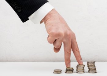 В Новосибирске за год вдвое увеличилось количество выявленных случаев взяточничества