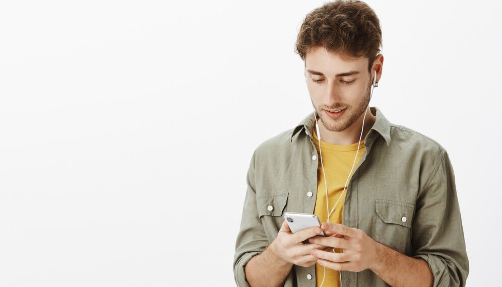 Платформа для создания генеалогических древ покидает Россию