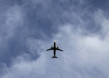 Девять рейсов задержали в аэропорту Новосибирска из-за непогоды