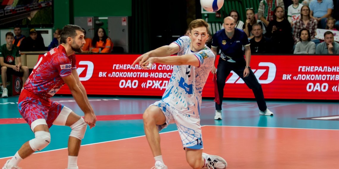 Волейболисты «Локомотива» начинают 2025 год с победы в Сургуте