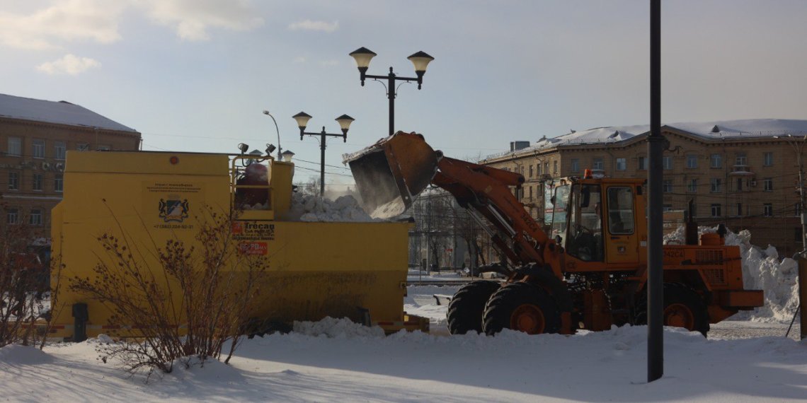 Мэр Кудрявцев рассказал о мобильной снегоплавильной станции в новосибирских скверах