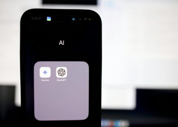 Масштабный сбой работы популярной нейросети ChatGPT произошел во всем мире