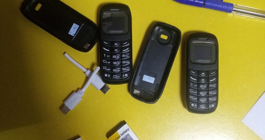 Телефоны под видом конфет пытались передать в СИЗО в Новосибирской области