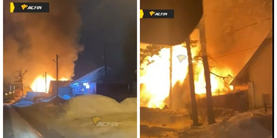 В частном секторе Новосибирска сгорели два дома