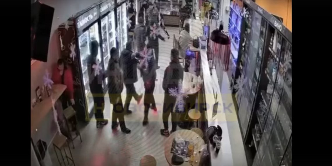 Драка мигрантов в новосибирском алкомаркете заинтересовала Бастрыкина