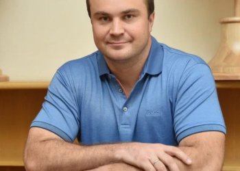 СБУ заочно предъявила новые обвинения губернатору Омской области Хоценко