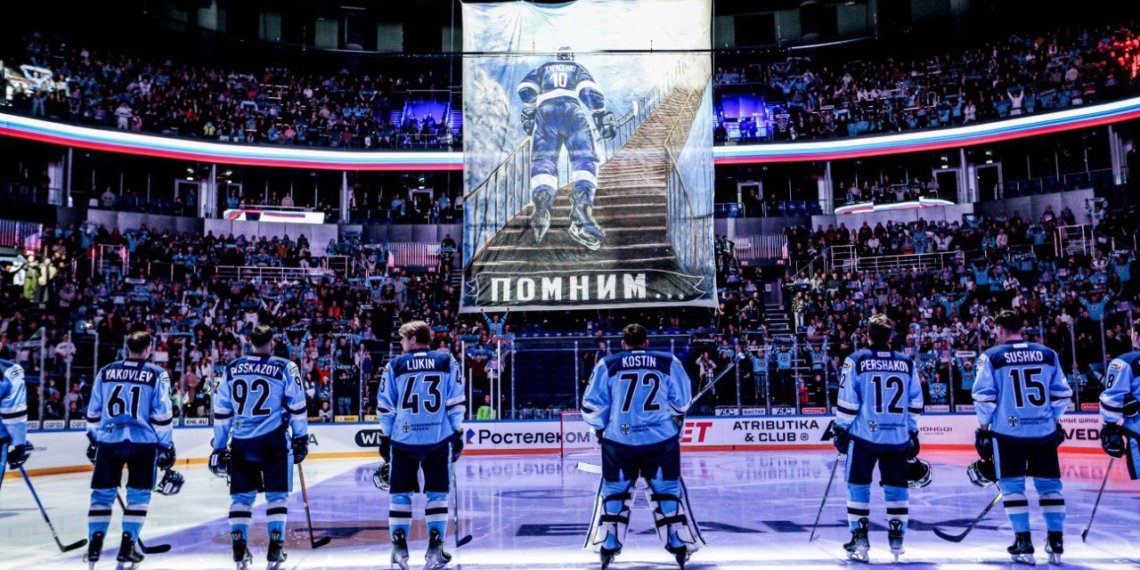 Новосибирской школе хоккея присвоили имя тренера Андрея Тарасенко