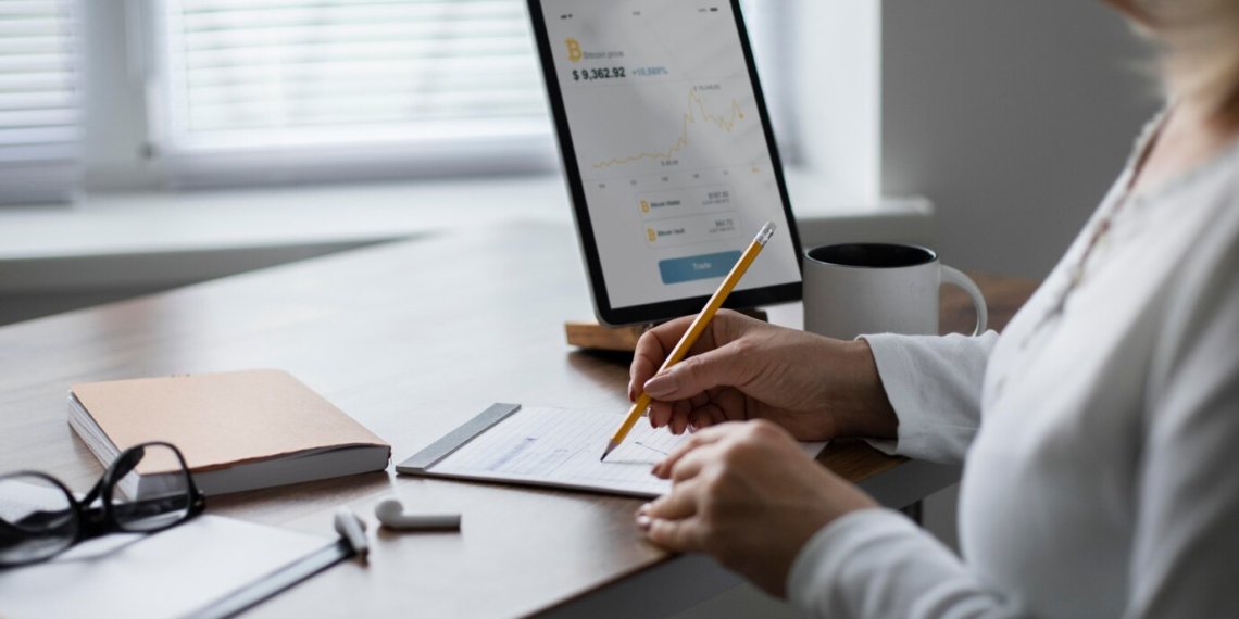 Спрос на новосибирцев вырос в 5,5 раз у работодателей из Китая