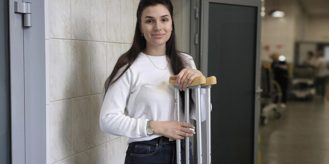 Сноубордистка упала в центре Новосибирска и получила перелом бедра