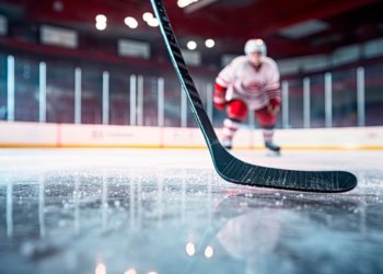 Россия снова отстранена от чемпионата мира по хоккею